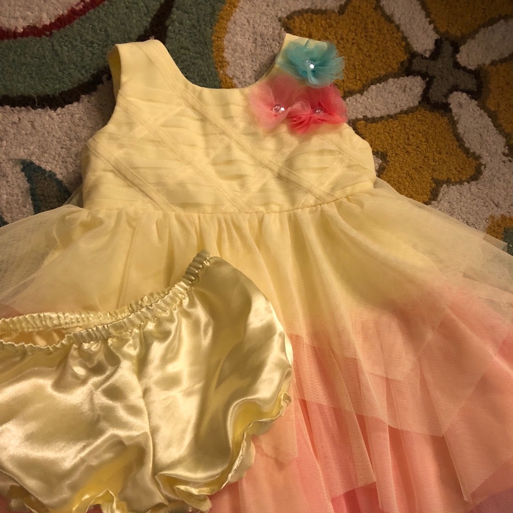 Girls yellow and pink dress. Sz 12Mths. EUC!